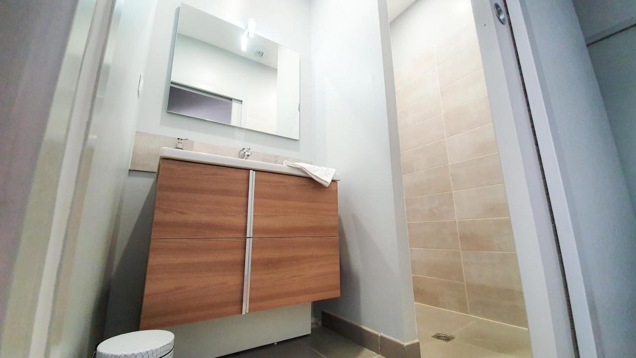 Appartement Le Nid Discret avec Balcon et parking privé gratuit à Sarlat Extérieur photo